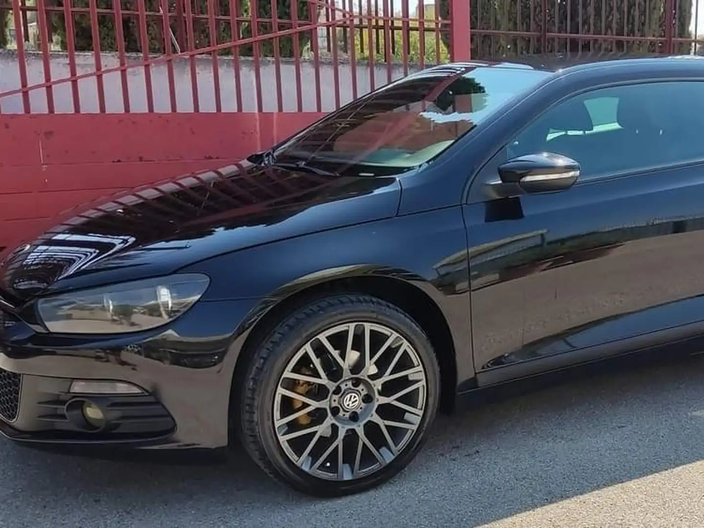 Volkswagen Scirocco 2.0 tdi dsg - 2