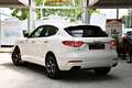 Maserati Levante 3.0 V6 Q4 Carbon Alcantara 360° ACC Blanc - thumbnail 3