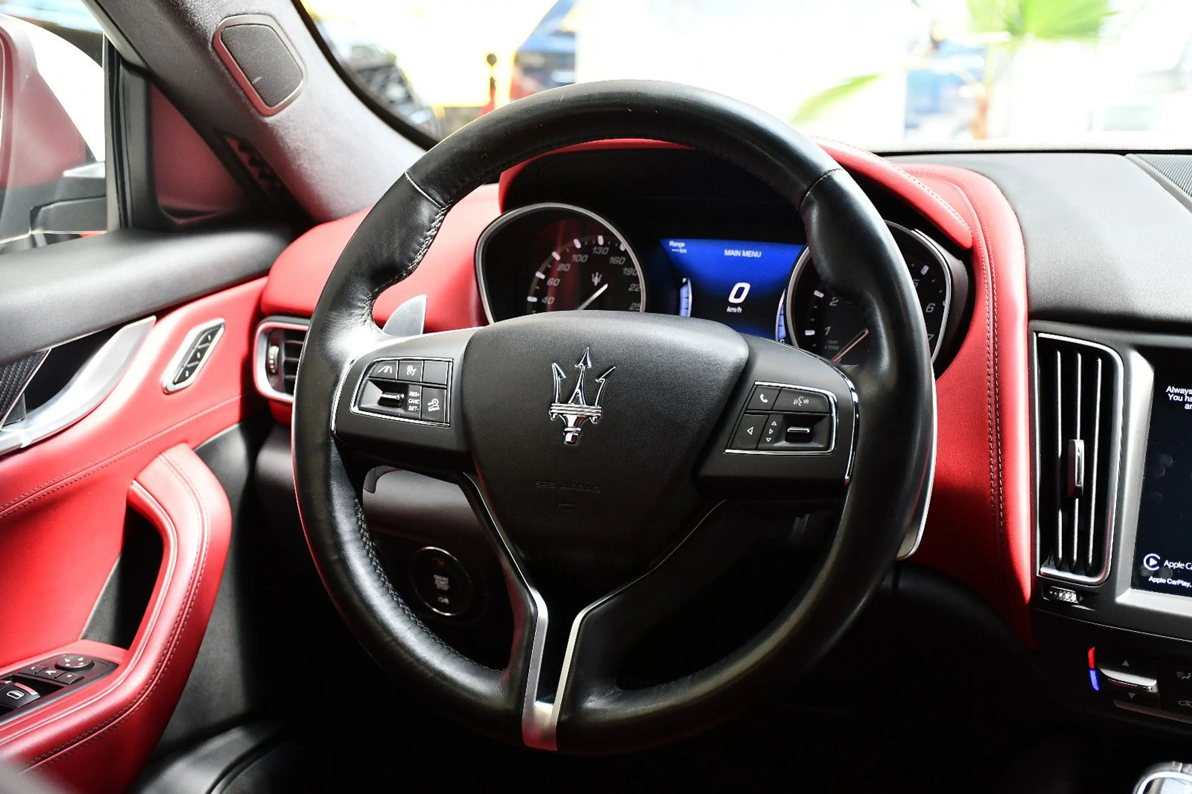 Maserati Levante 3.0 V6 Q4 Carbon Alcantara 360° ACC — photo 14