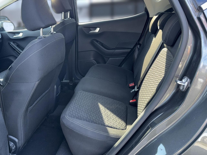 Ford Fiesta Titanium Bluetooth Navi LED Klima — photo 12