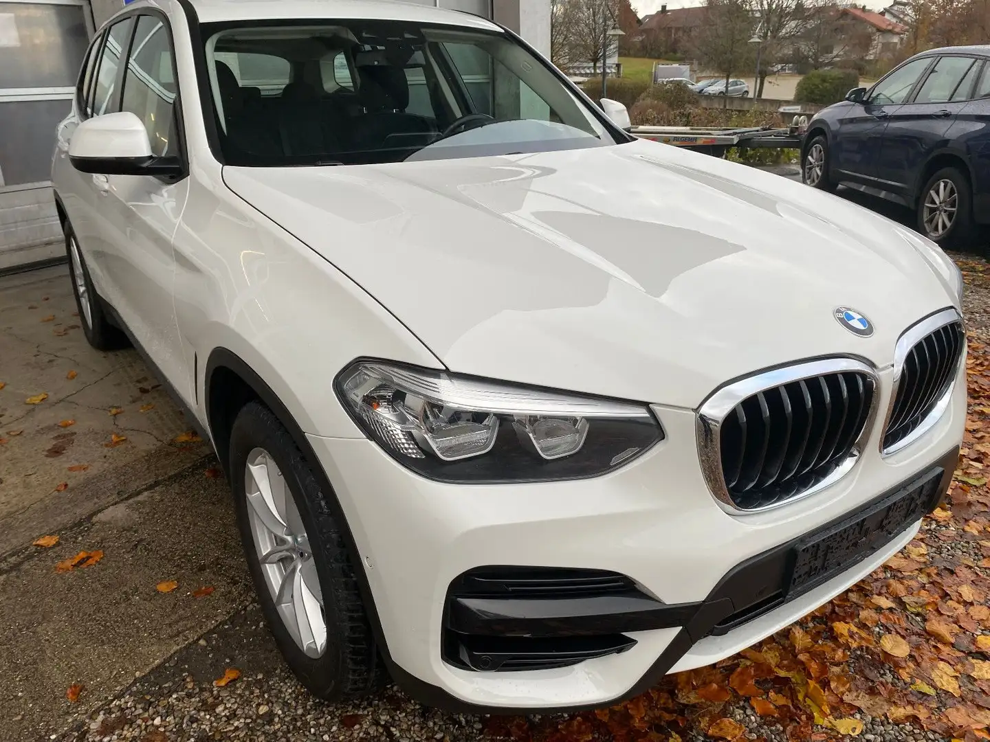 BMW X3 xDrive20dAut/Navi/LED/Lenkradheiz/Driveass.pl Weiß - 2