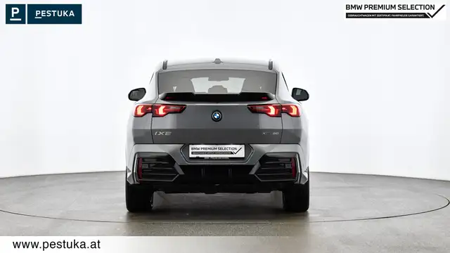 BMW Ix2 view 5