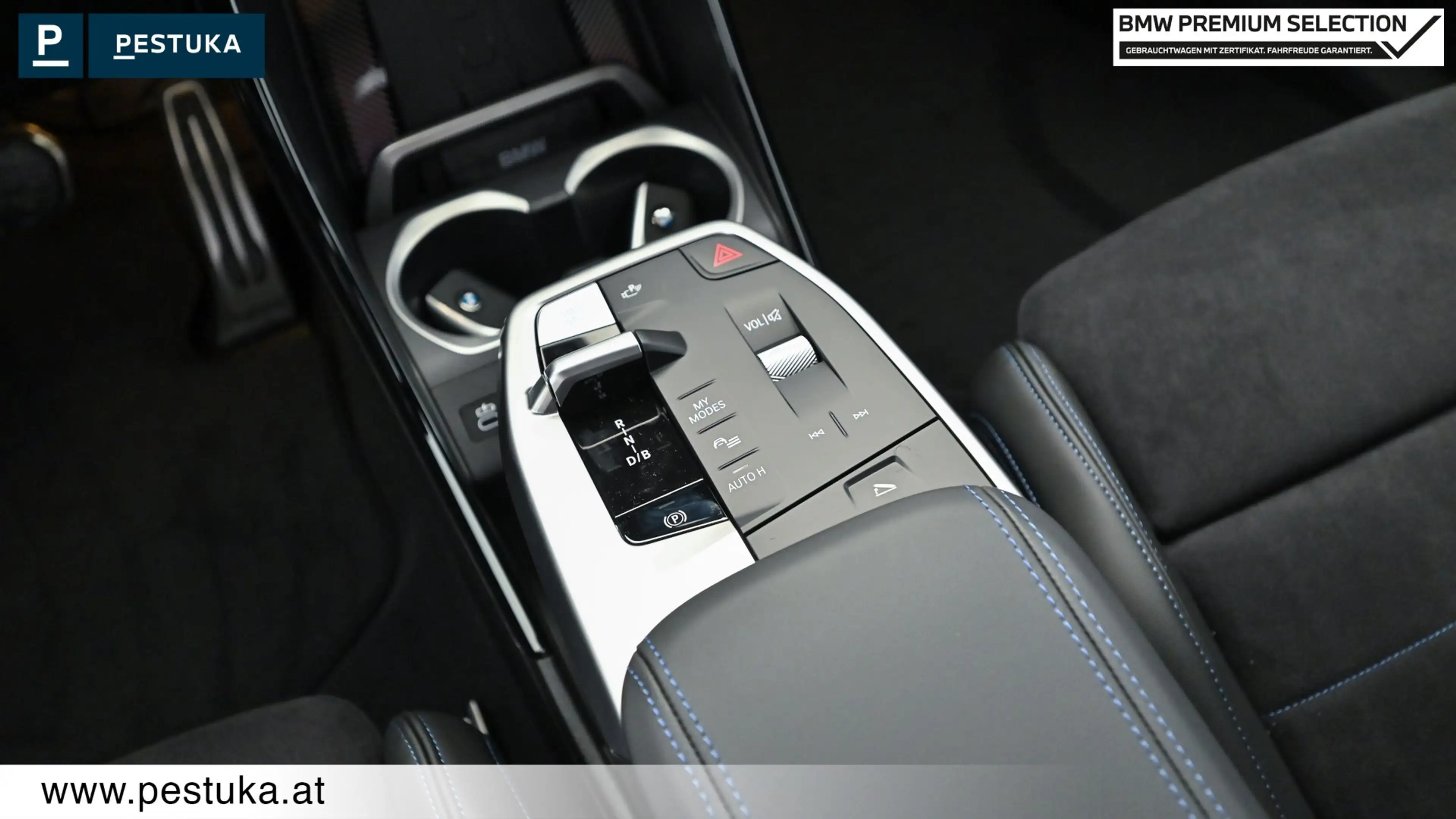 BMW iX2 xDrive30 — photo 13