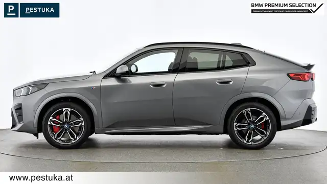 BMW Ix2 view 6