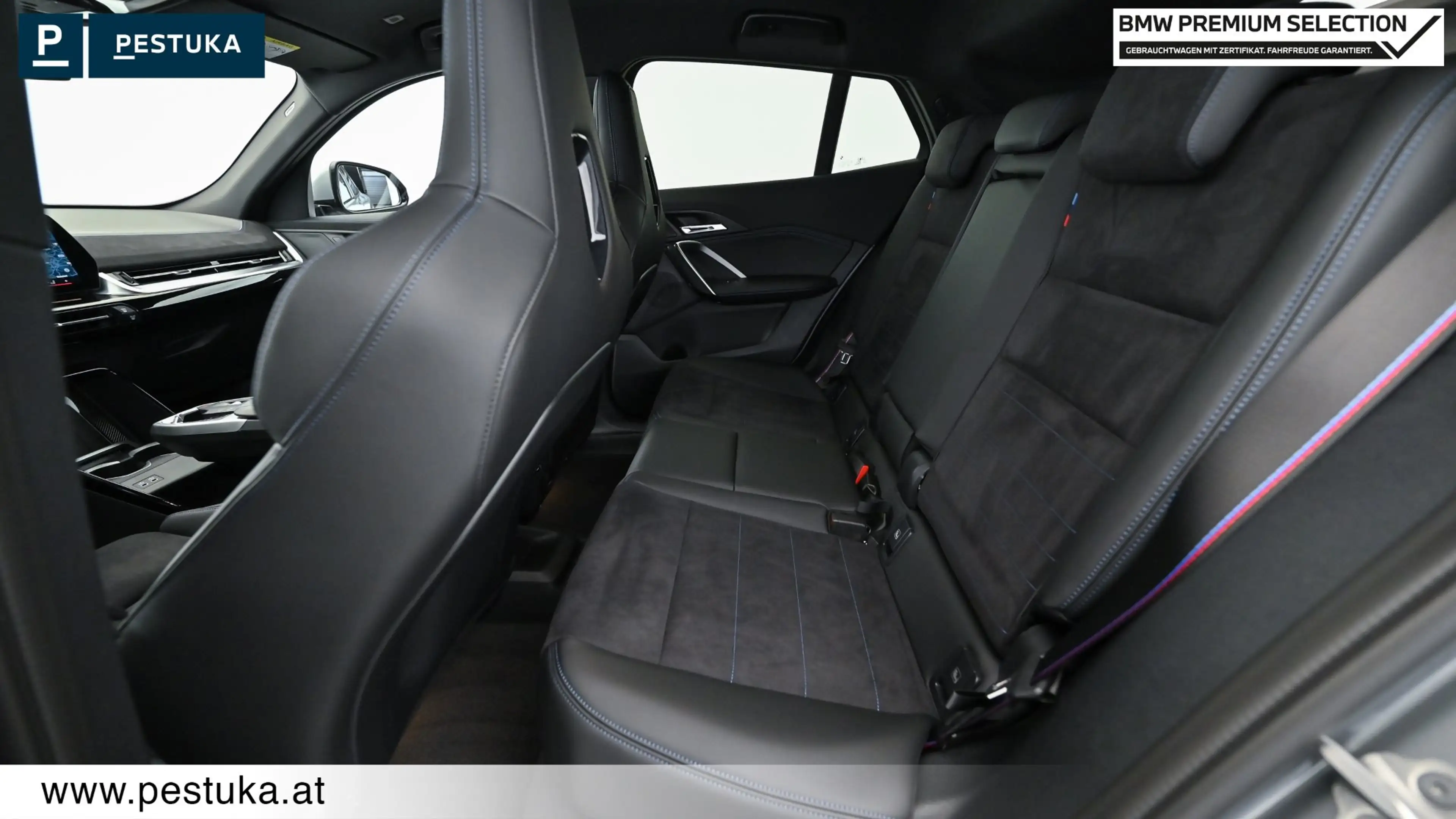 BMW iX2 xDrive30 — photo 14