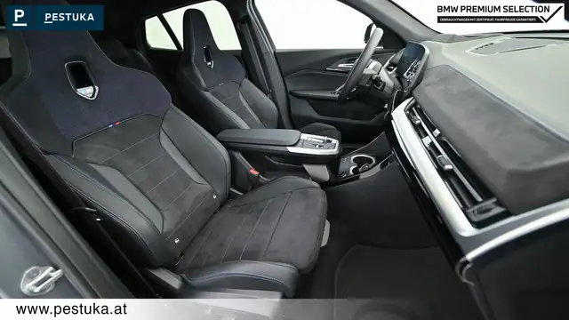BMW Ix2 view 15