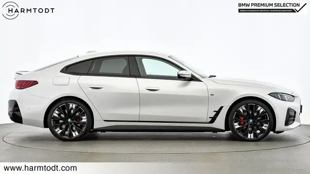 BMW I4 view 8