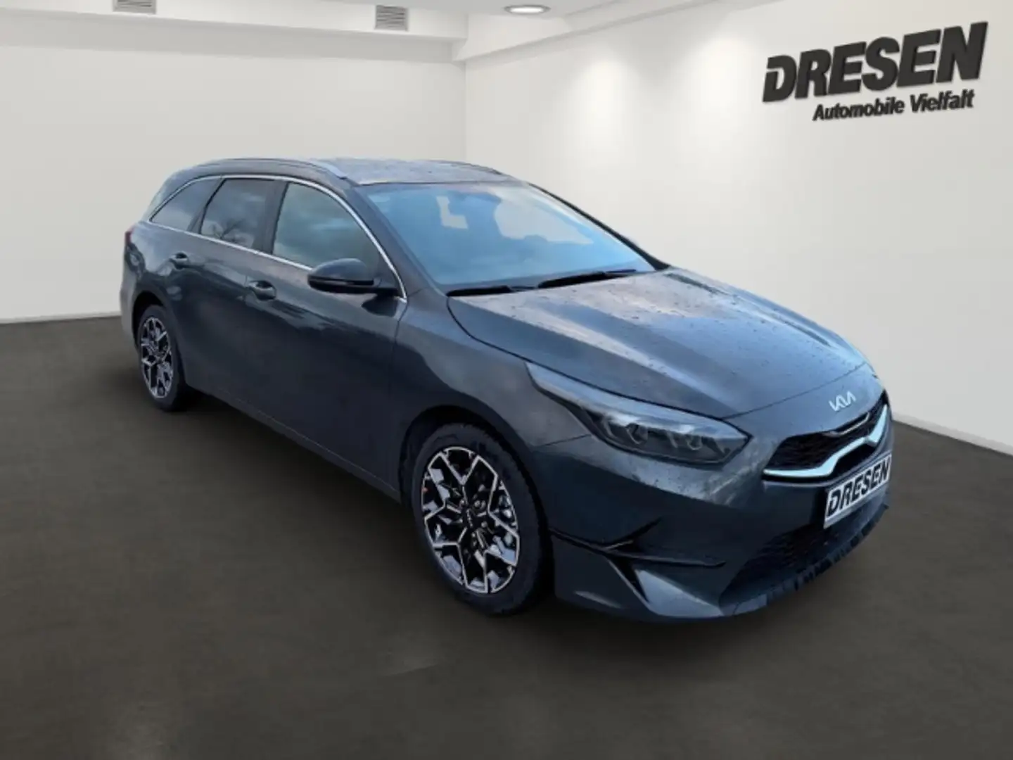 Kia Ceed SW / cee'd SW NIGHTLINE 1.0 DCT NAVI,KAMERA,DAB,SITZHZG Gris - 2