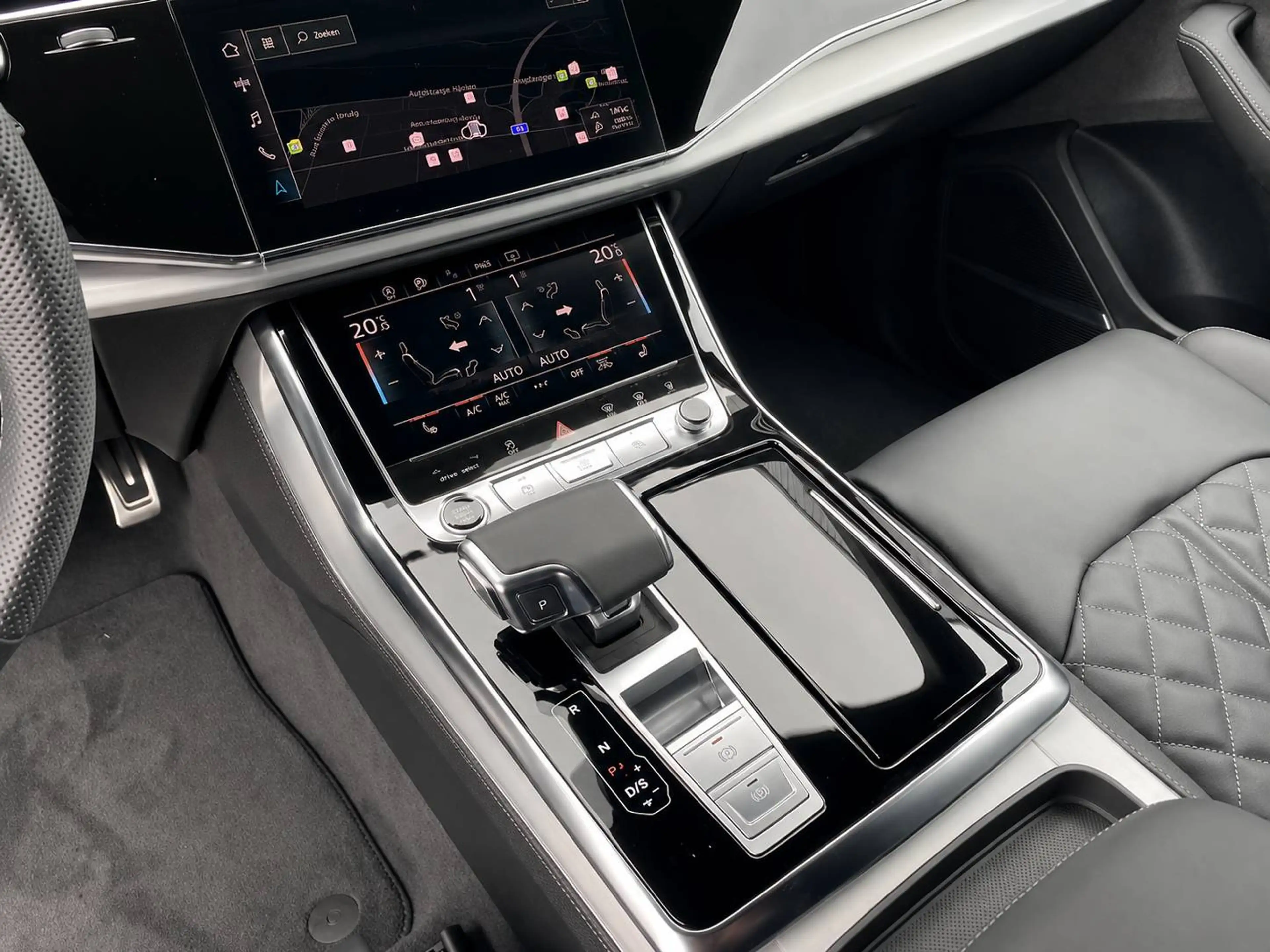 Audi Q8 50 TDI quattro — photo 15