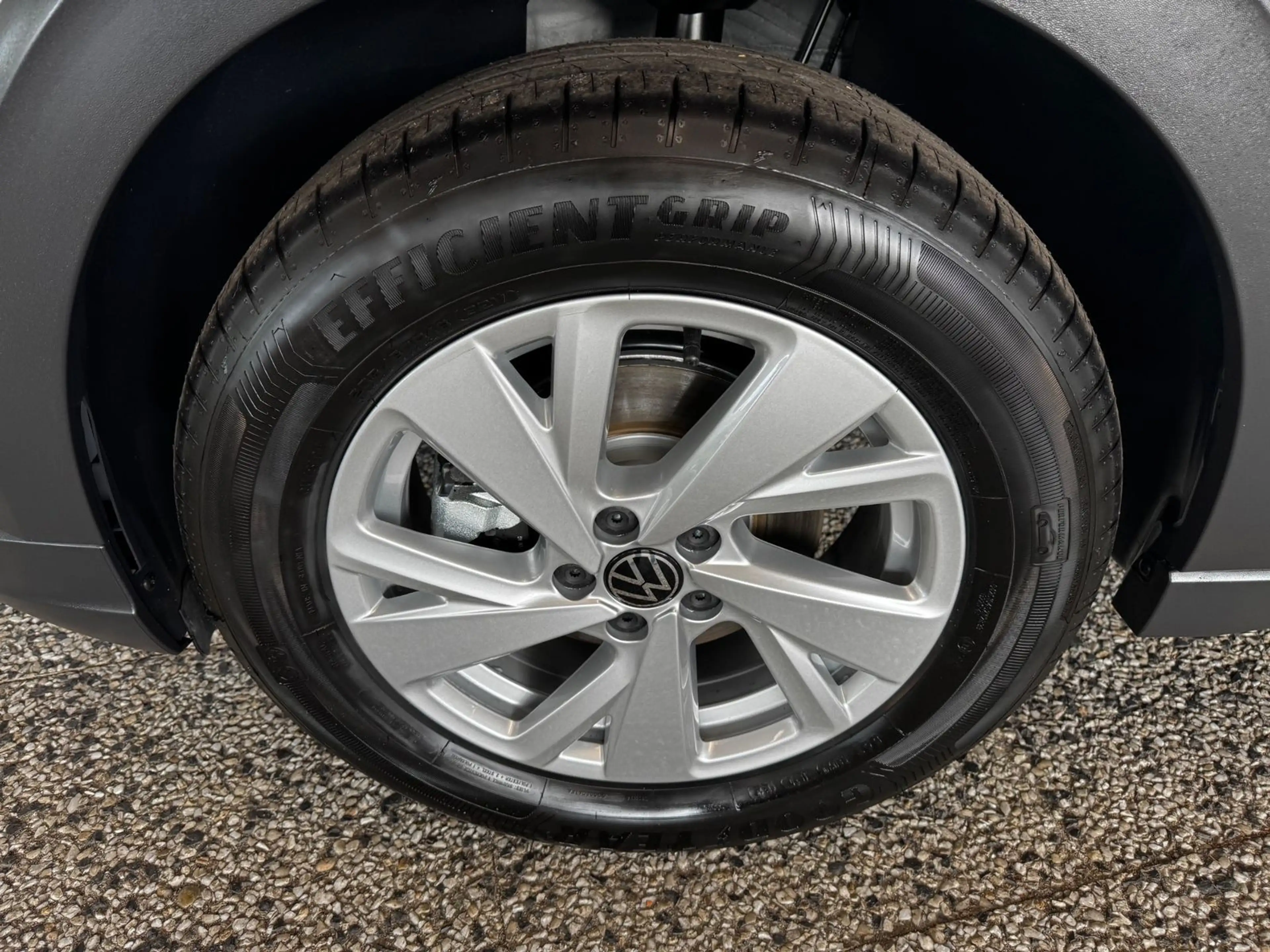 Volkswagen Taigo 1,0 TSI DSG Life *SHZ*Klima*LED*LM-Felgen* — photo 9