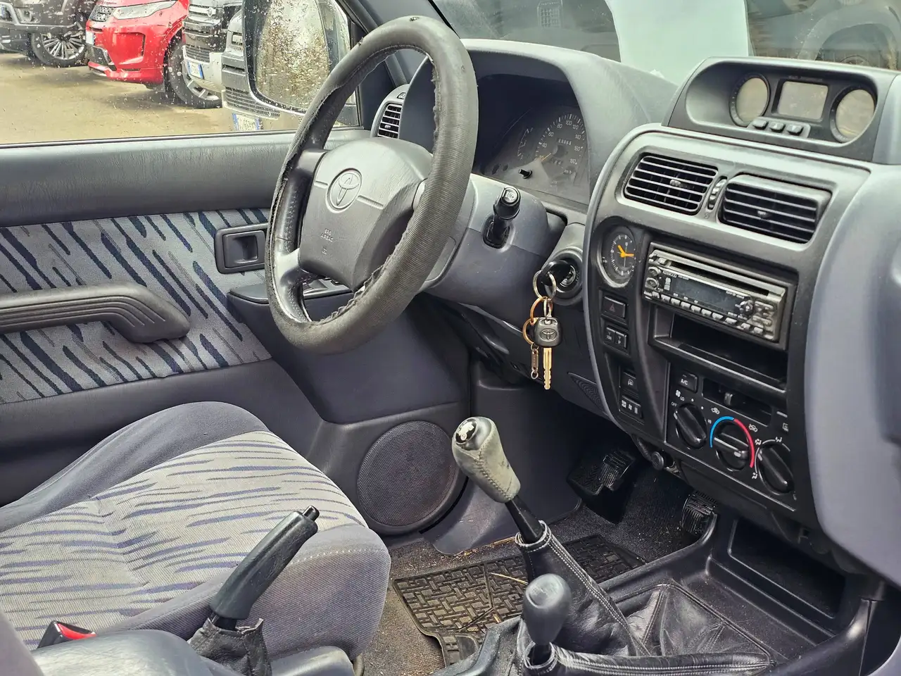 Toyota Land Cruiser kzj90 3p 3.0 GX autocarro N1, foto 8