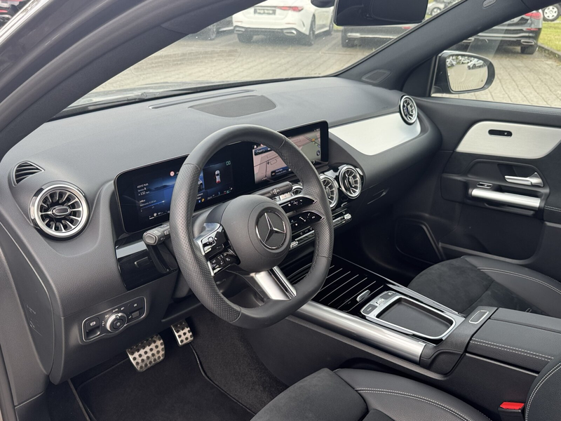 Mercedes-Benz GLA 200 GLA 200 d 4M AMG Line/Special Edition/Navi/Autom. — photo 9