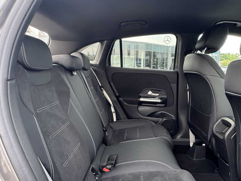 Mercedes-Benz GLA 200 GLA 200 d 4M AMG Line/Special Edition/Navi/Autom. — photo 18