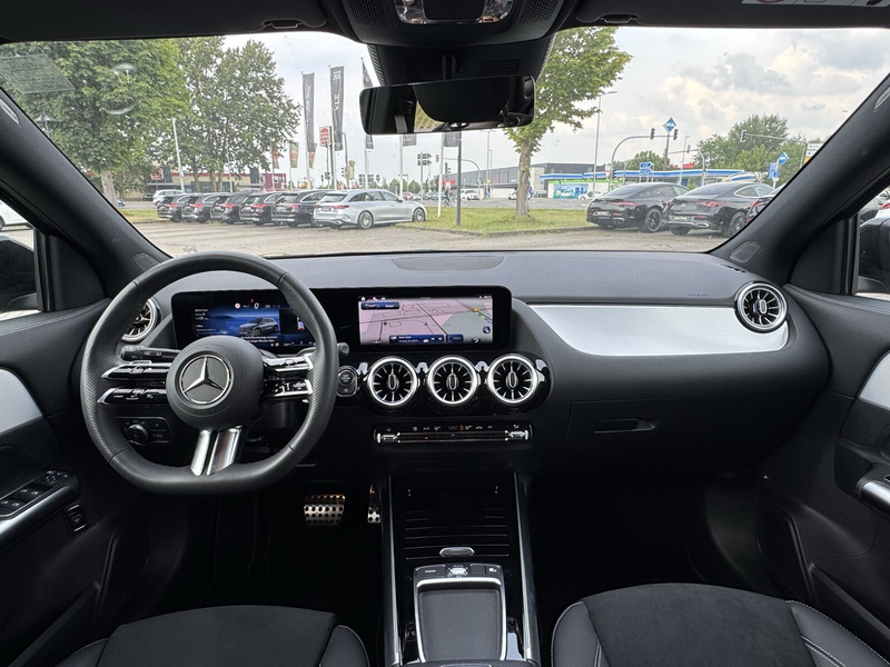 Mercedes-Benz GLA 200 GLA 200 d 4M AMG Line/Special Edition/Navi/Autom. — photo 11