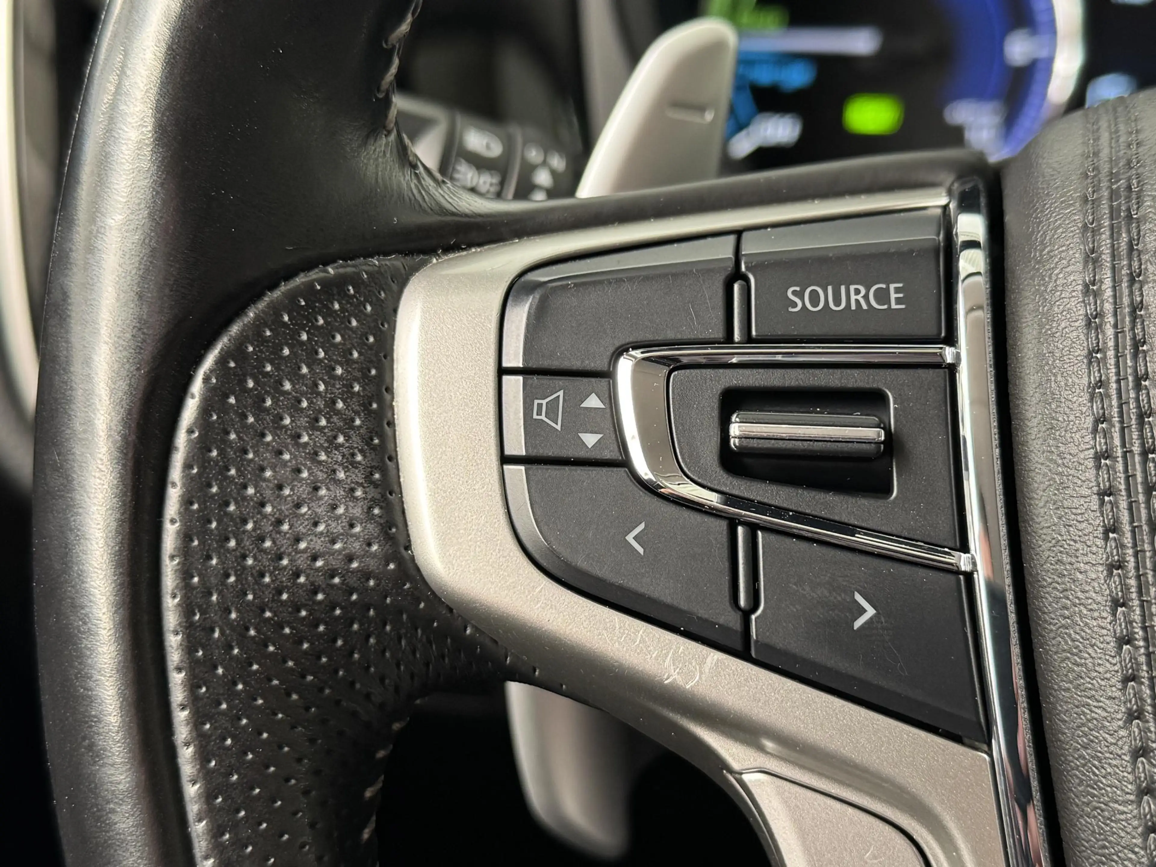 Mitsubishi Outlander 2.4 PHEV Intense | Trekhaak | Navigatie | Camera | — photo 18
