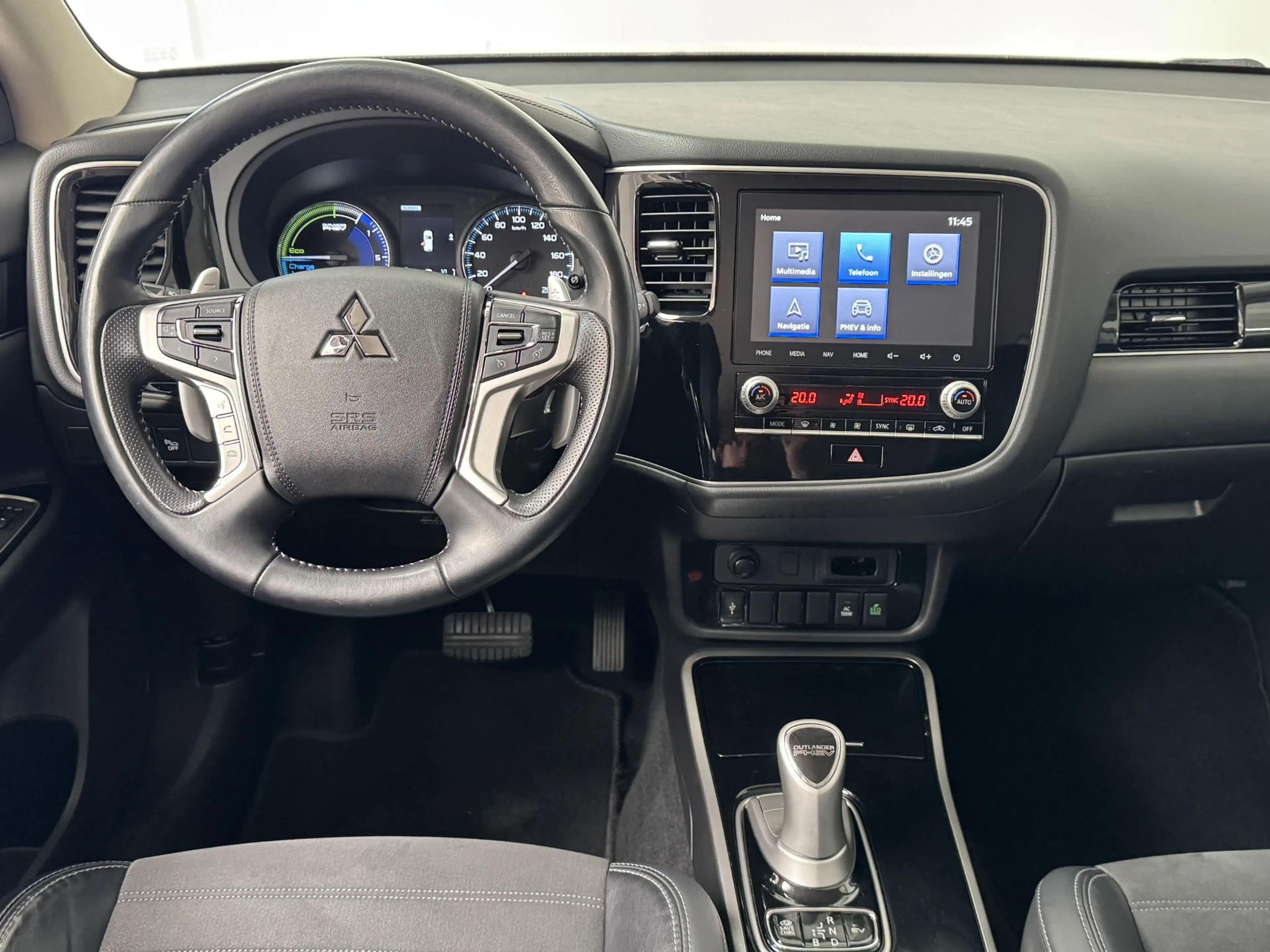 Mitsubishi Outlander 2.4 PHEV Intense | Trekhaak | Navigatie | Camera | — photo 10