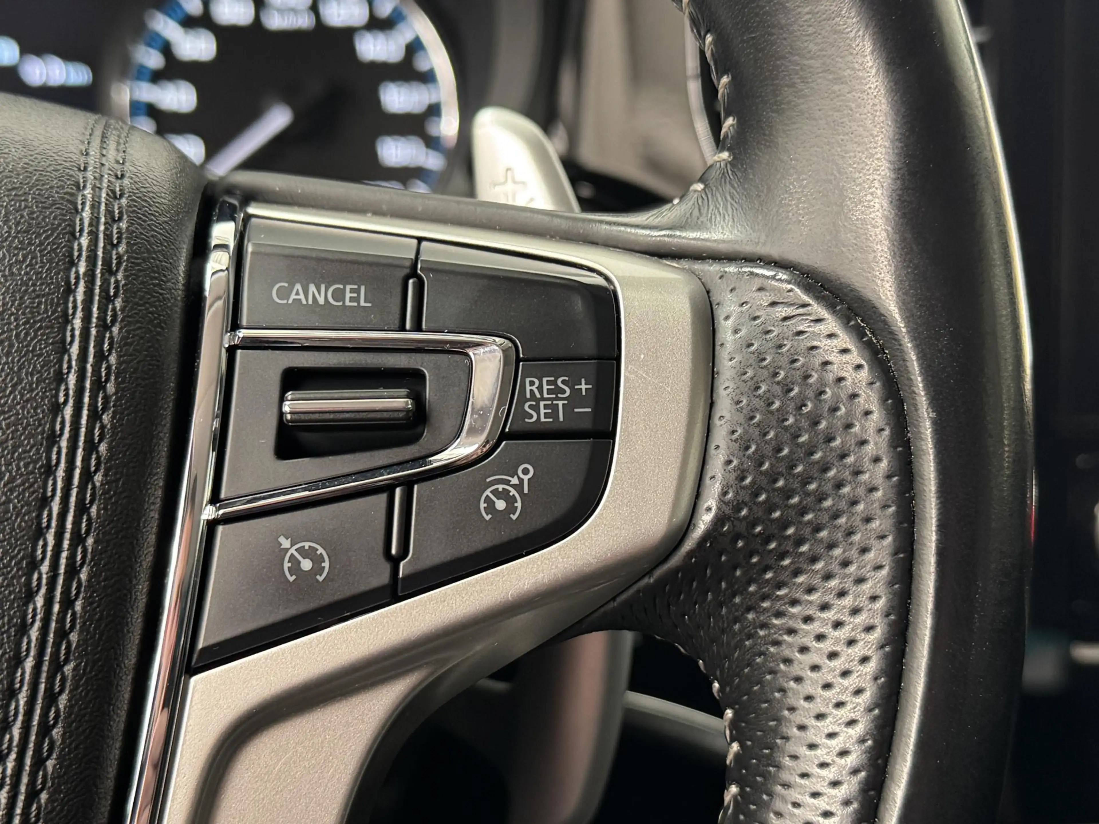 Mitsubishi Outlander 2.4 PHEV Intense | Trekhaak | Navigatie | Camera | — photo 19
