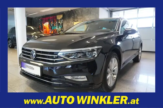 2023 Volkswagen Passat in Black for sale