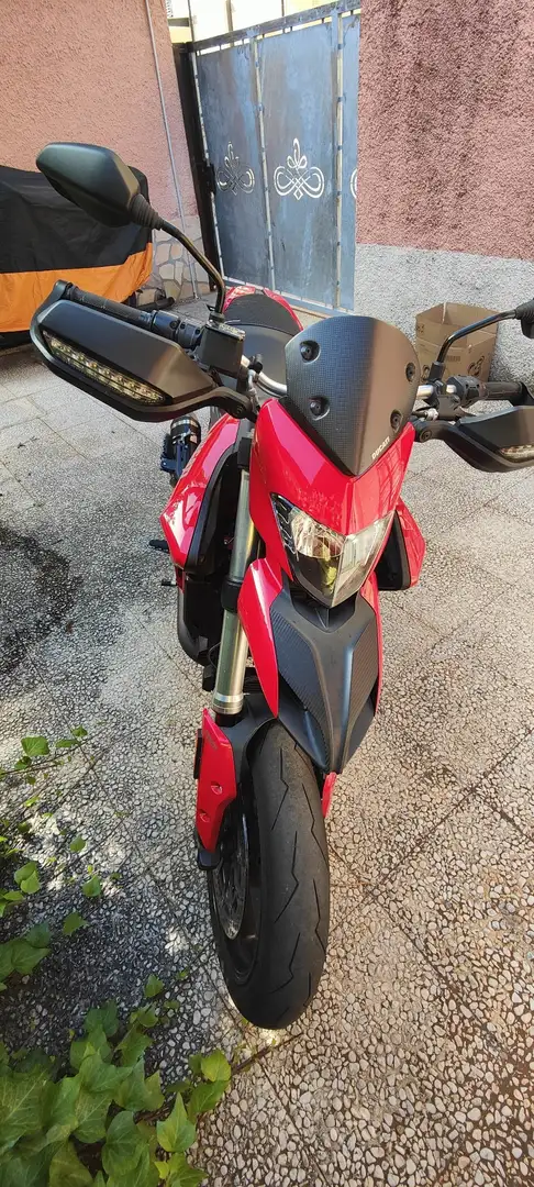 Ducati Hypermotard 939 base Rood - 2