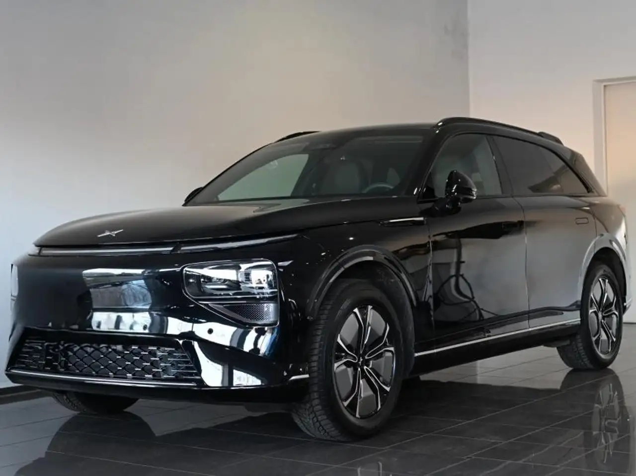Xpeng G9 2025