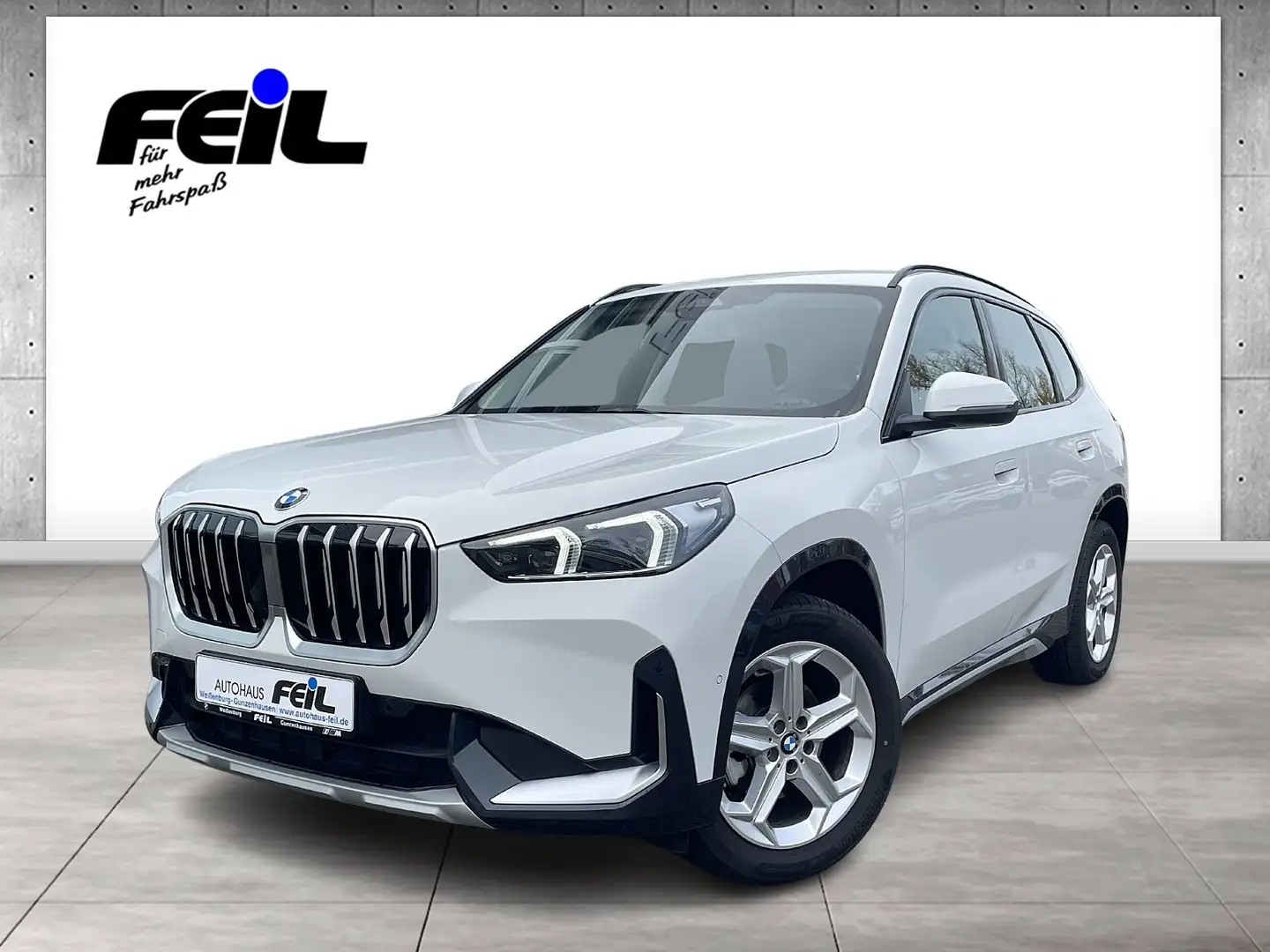 BMW X1 sDrive20d xDrive xLine HK HiFi DAB LED RFK Weiß - 1