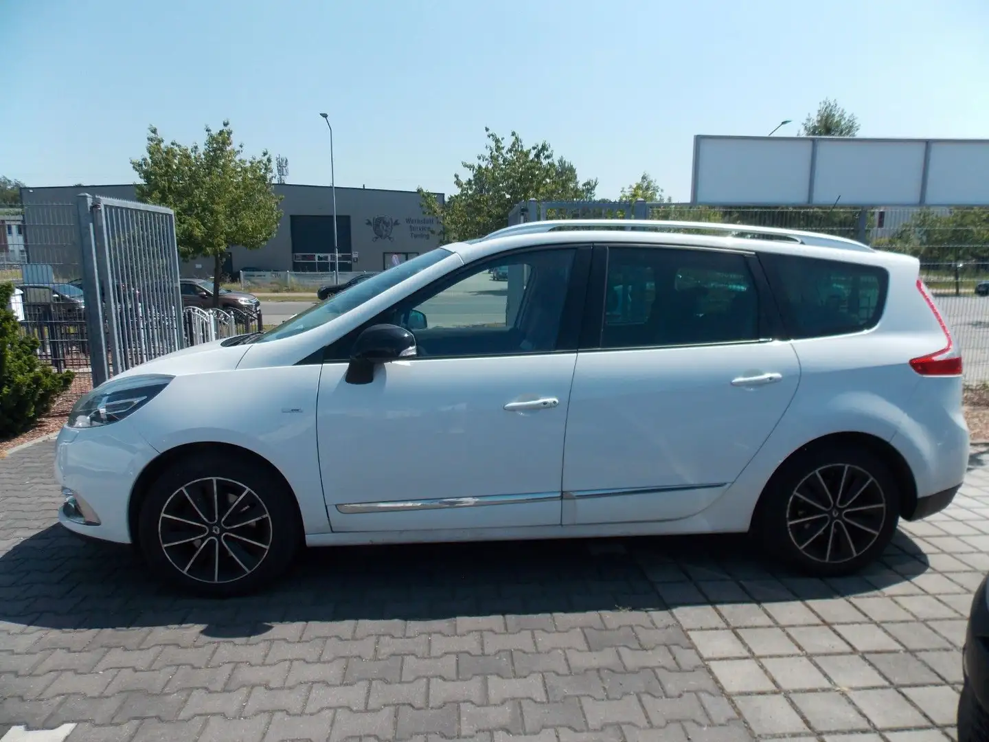 Renault Grand Scenic III BOSE Edition Panorama/7-Sitzer Blanc - 2