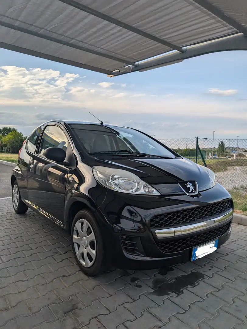 Peugeot 107 3p 1.0 12v Plaisir - 1