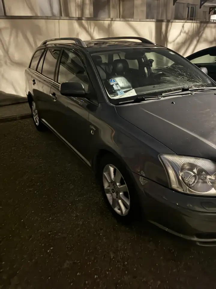 Toyota Avensis Break 177 D-4D Clean Power