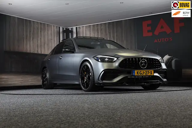 Mercedes-Benz C 300 e AMG 63 Look / Massage / Burmester / Head Up / 36