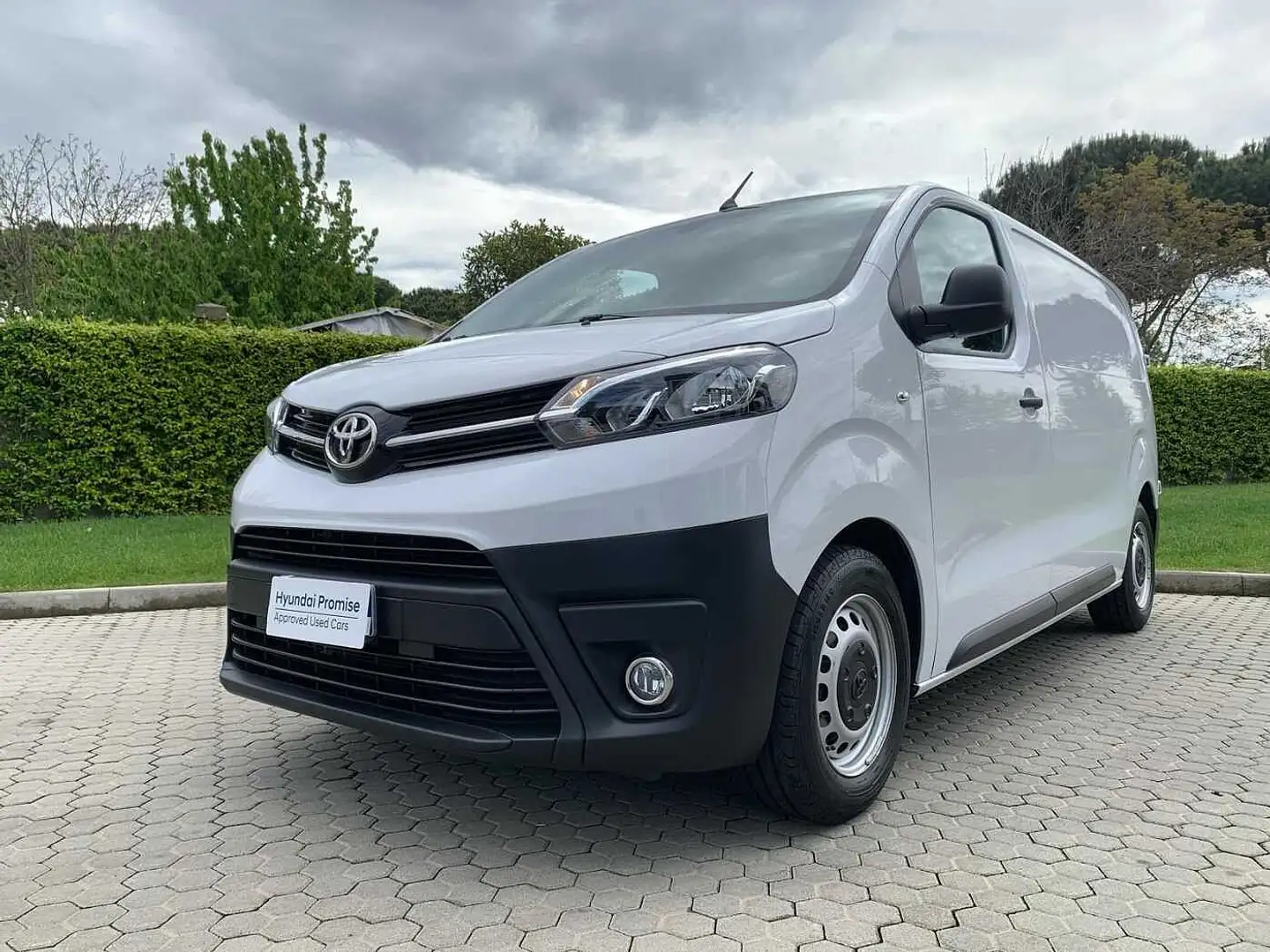 Toyota Proace 2ª serie 1.5D 120CV PL-TN 4p. 10q Comfort Blanc - 1