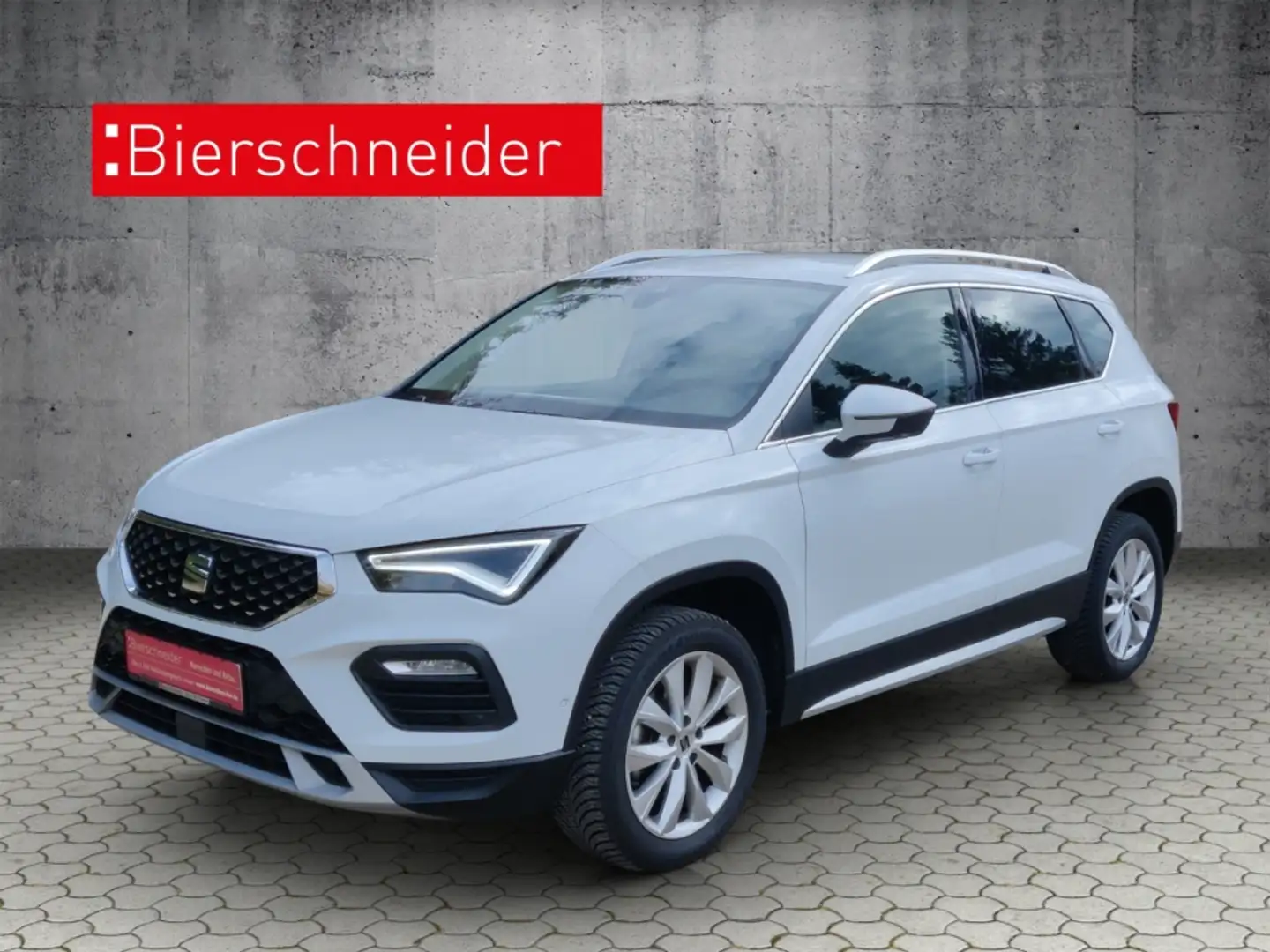 SEAT Ateca 1.5 TSI DSG Xperience AHK NAVI LED KAMERA SHZ GRA Weiß - 1