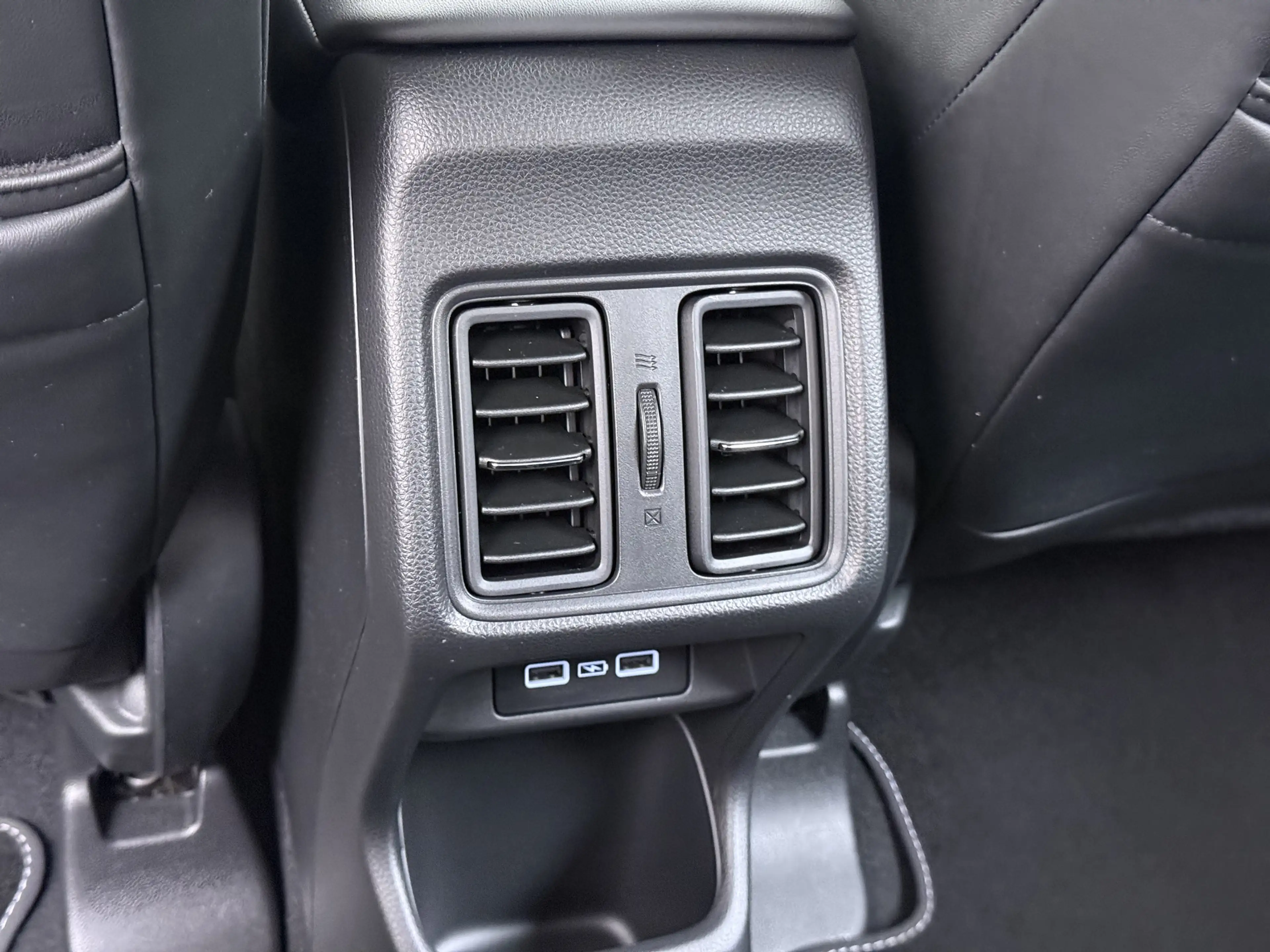 Honda HR-V 1.5 i-MMD 131pk CVT Advance — photo 22