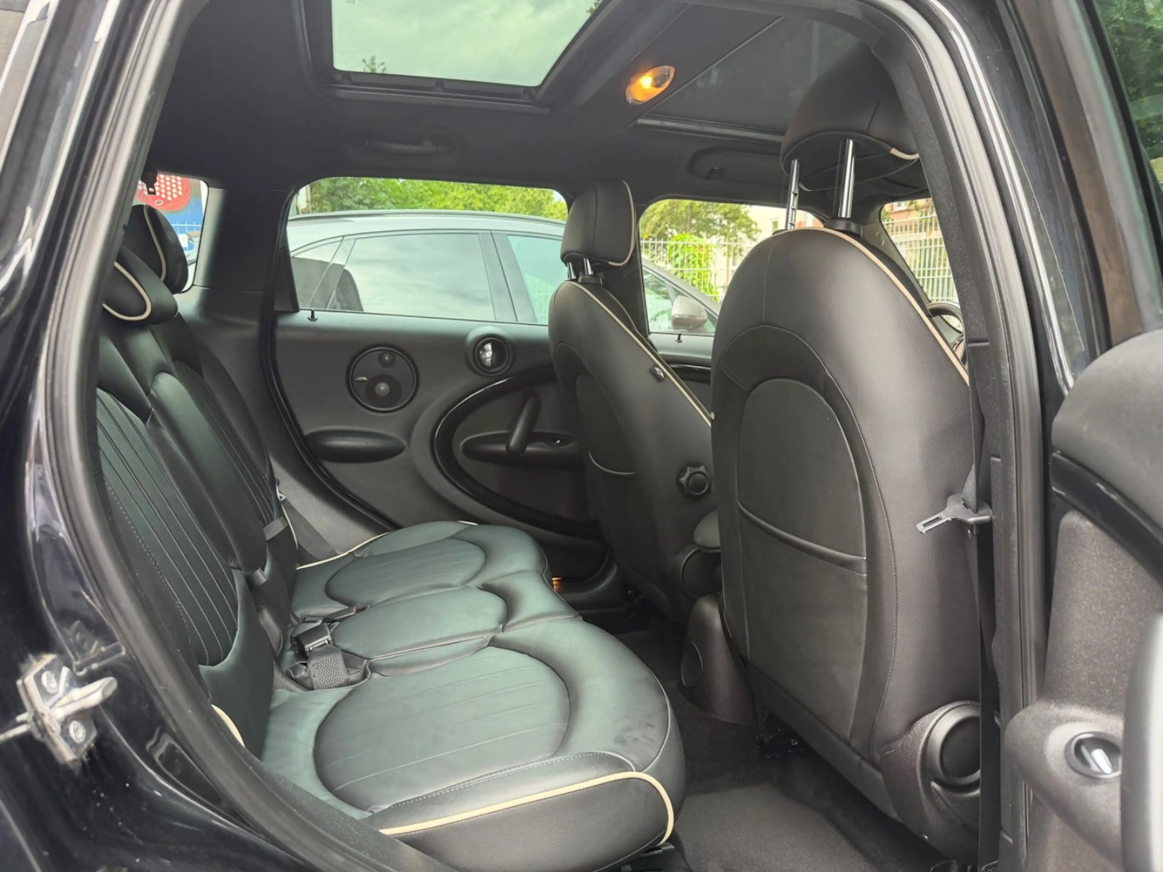 MINI Cooper SD Countryman Countryman Cooper SD All4 — photo 11
