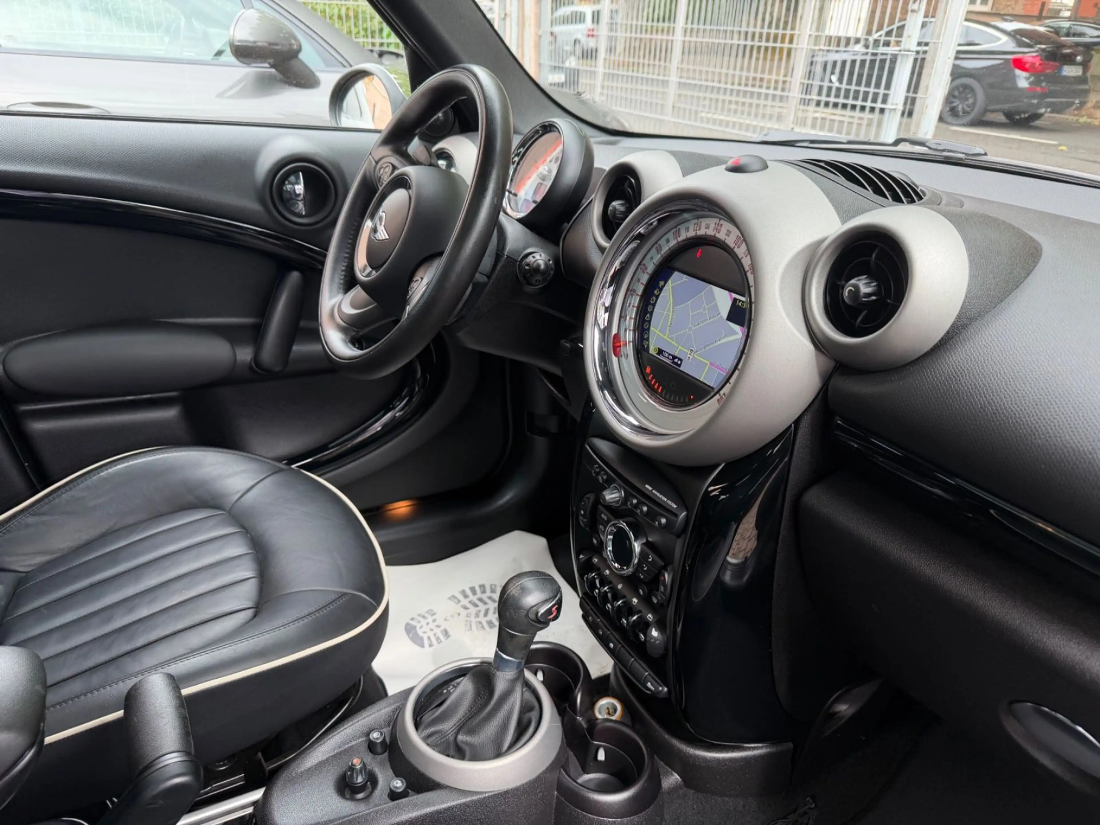 MINI Cooper SD Countryman Countryman Cooper SD All4 — photo 10