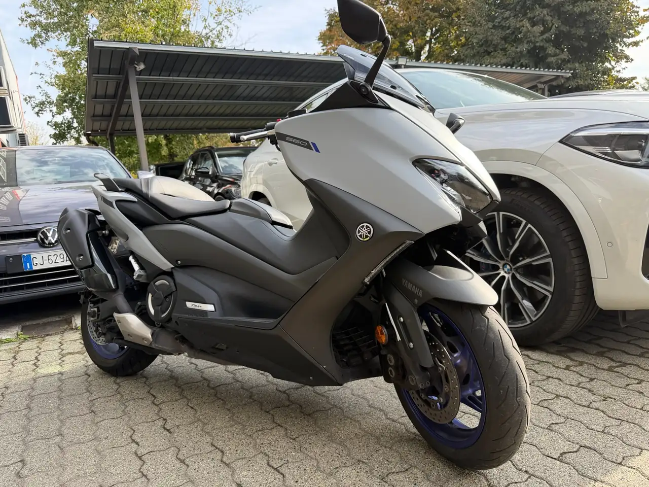 Yamaha Tmax 560