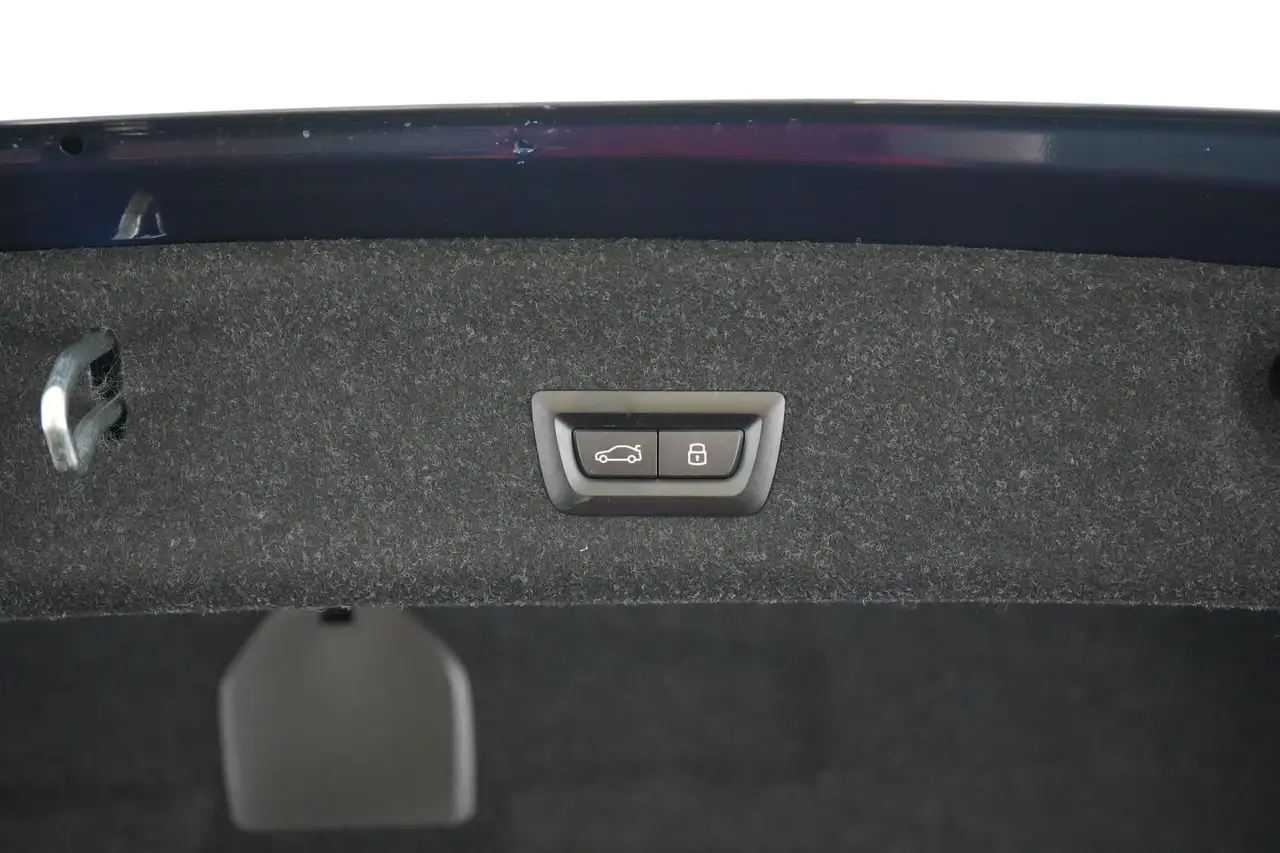 BMW 330 Mazda3 330e PHEV M-Sport Pro LEDER/CUIR LED GPS PD, миниатюра 22