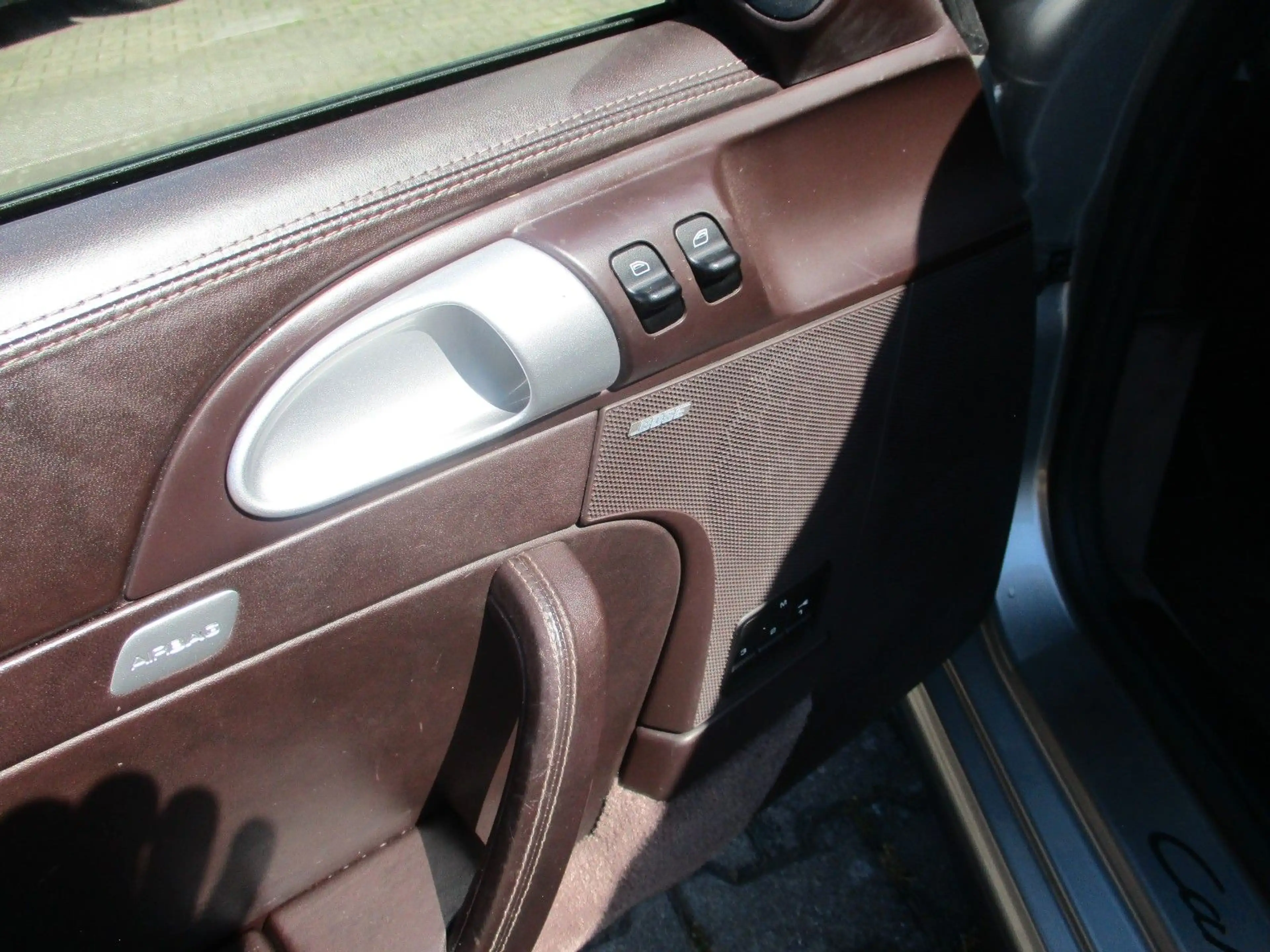 Porsche 911 Carrera GTS Coupe — photo 13