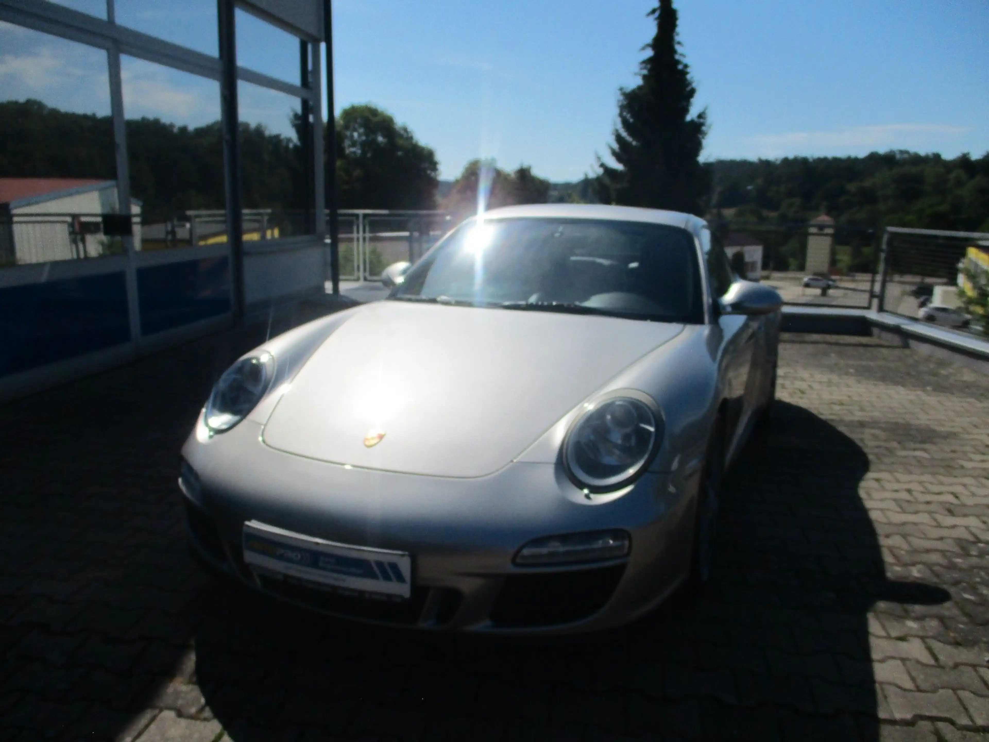 Porsche 911 Carrera GTS Coupe — photo 2