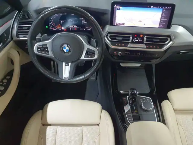 BMW X3 view 9