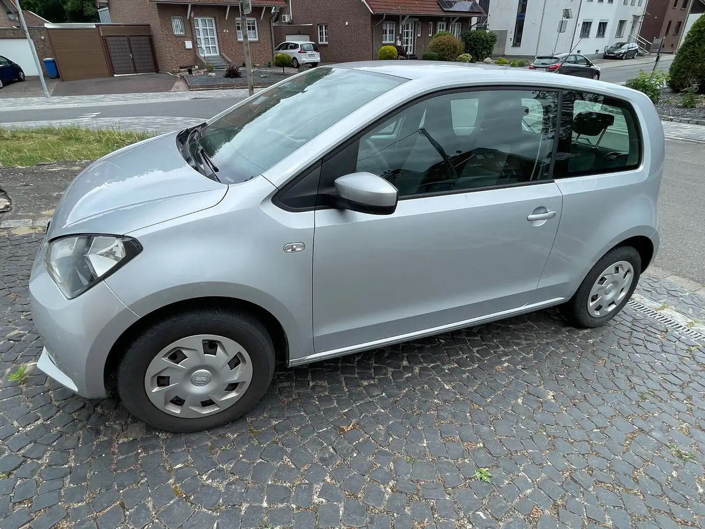 SEAT Mii Mii 1.0 Style Grau - 2