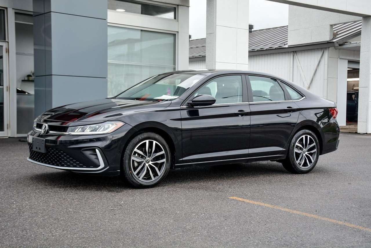 2025 Volkswagen Jetta Comfortline — снимка 1