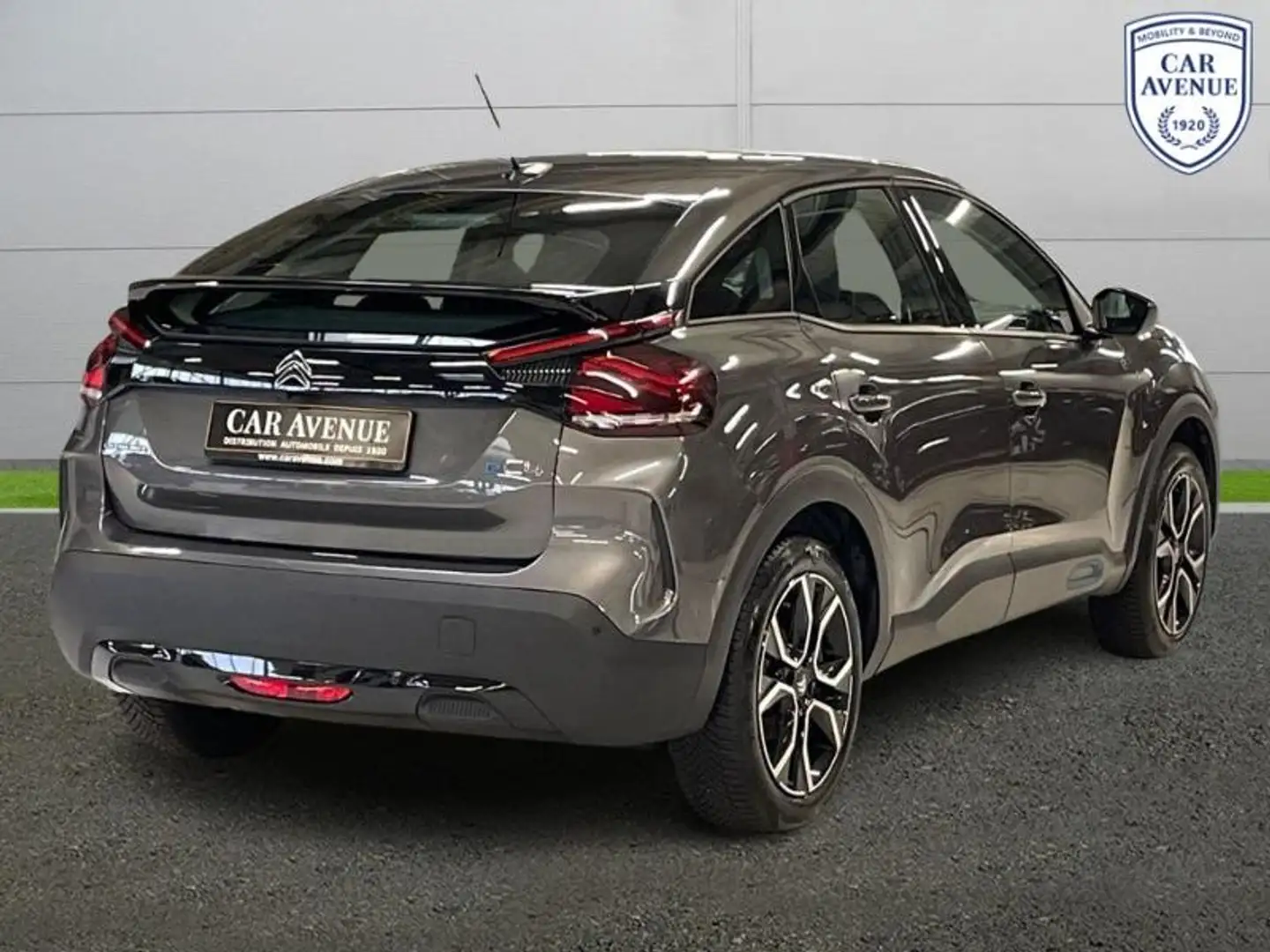 Citroen C4 Moteur électrique 136ch (100 kW) Shine Automatique Gris - 2
