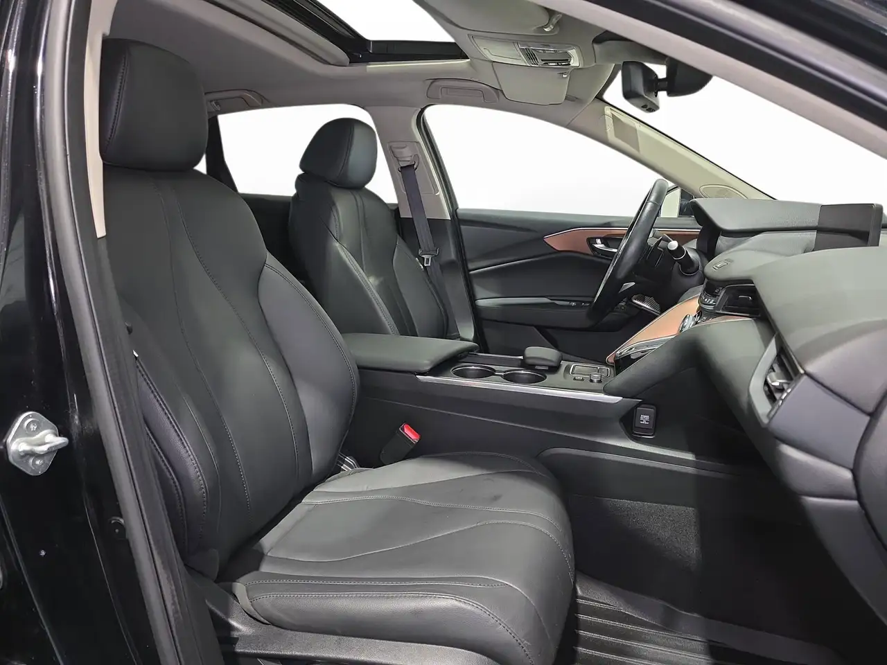 Acura TLX photo Acura TLX