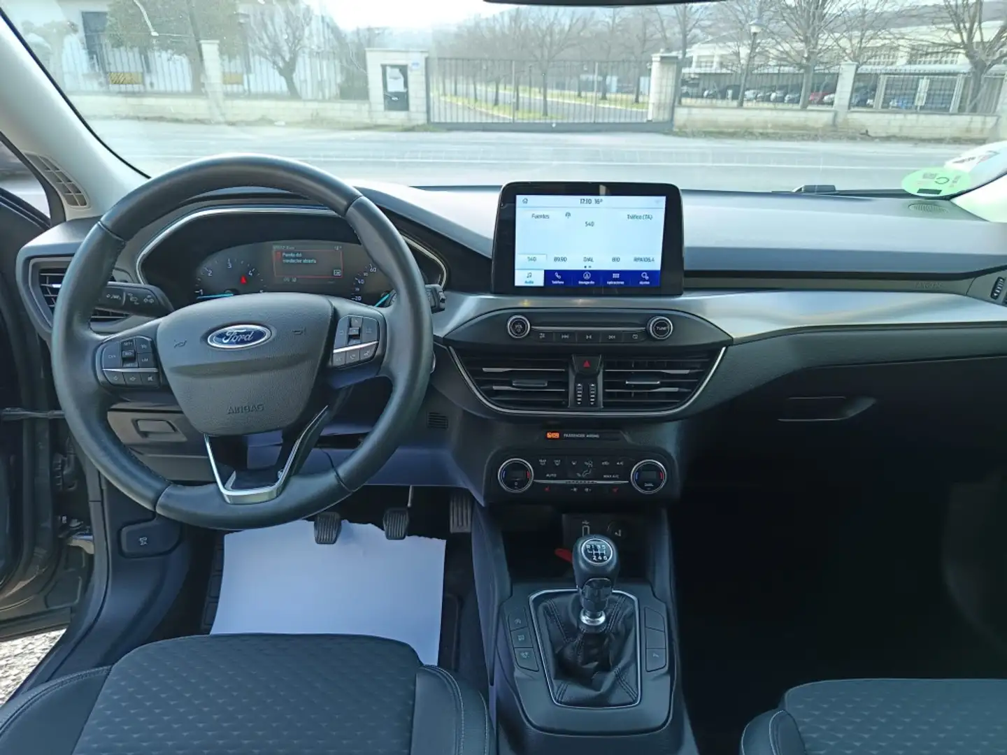 Ford Focus Sportbreak 1.5Ecoblue Titanium Gris - 2