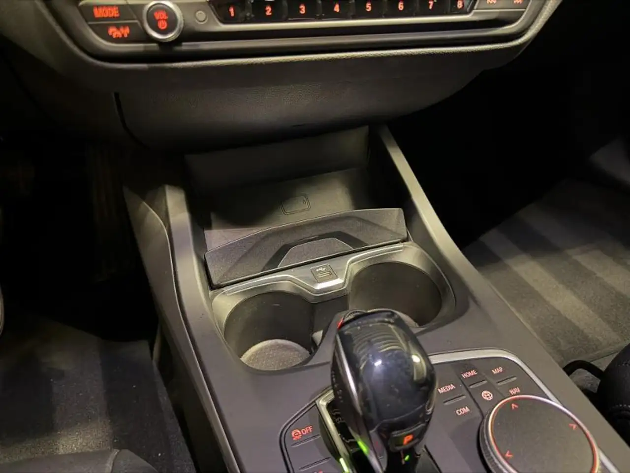 BMW 118 1.5i 140cv *CARPLAY*NAVI*CLIM*CRUISE*, миниатюра 24