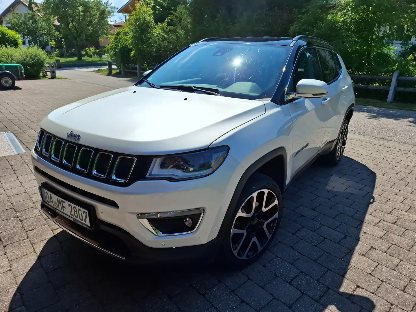 Jeep Compass Compass 2.4I 4x4 AutomatikLimited Weiß - 2