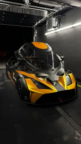 KTM X-Bow GT4 Motor Getriebe wurde neu revidiert!!!