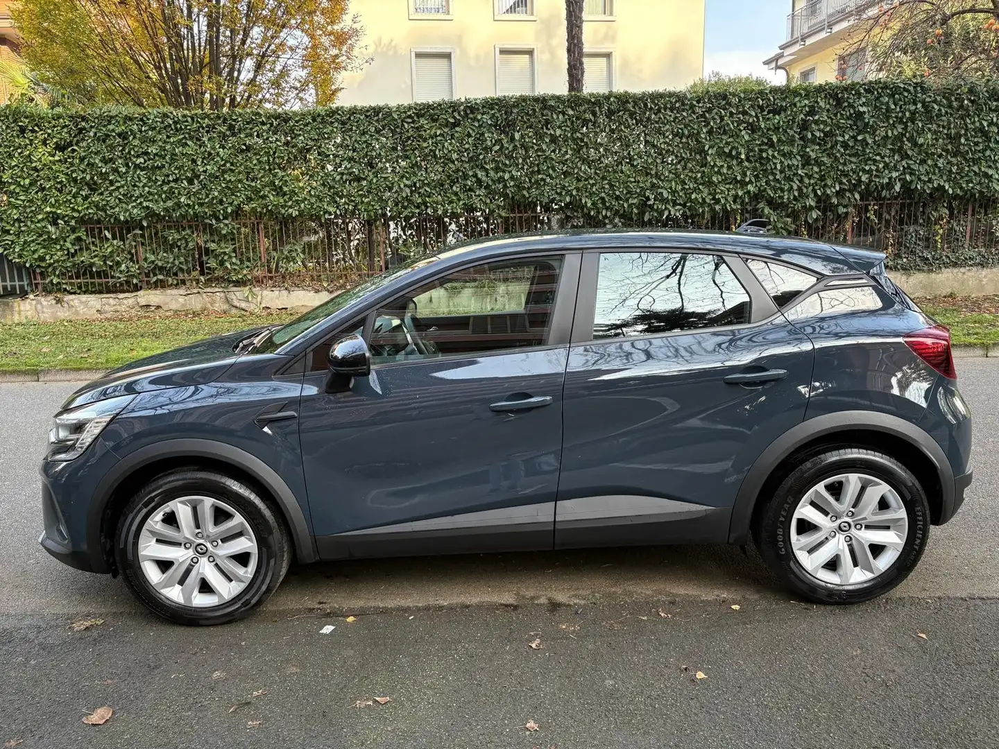 Renault Captur Captur TCe 100 CV GPL Equilibre Grigio - 2