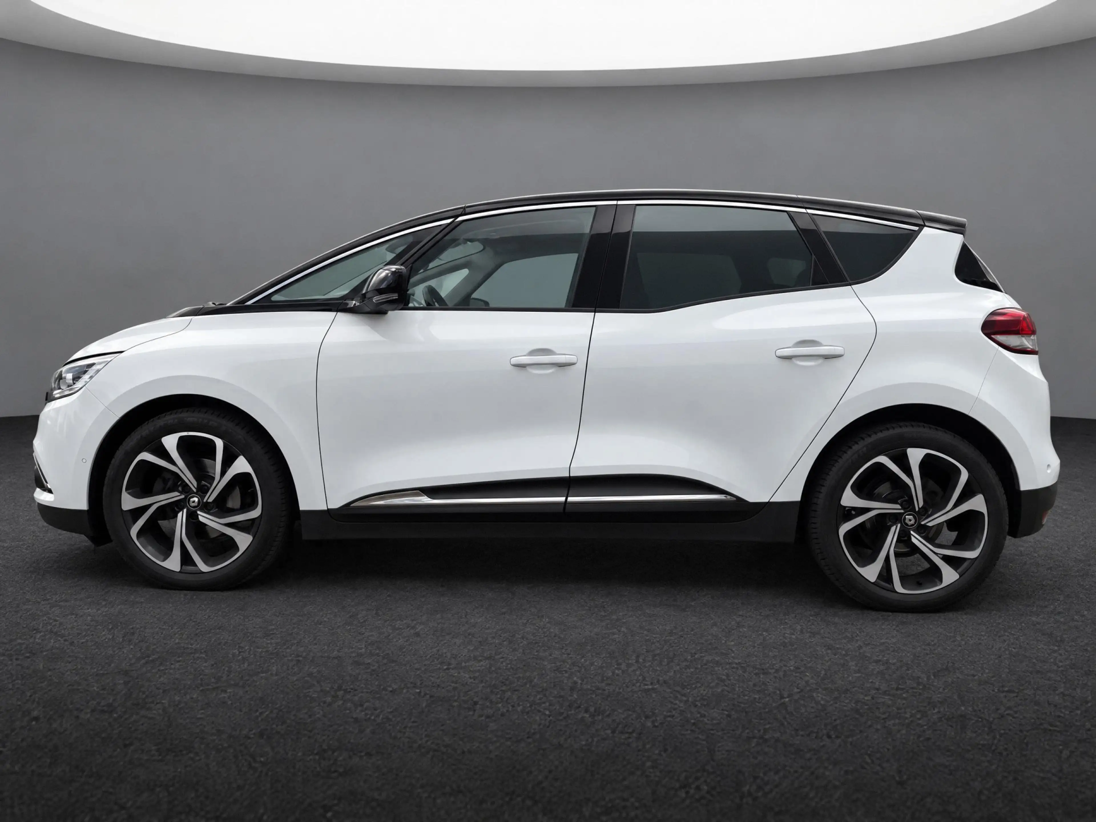 Renault Scenic 1.3 TCe Intens Automaat l Camera l Complete Onderh — photo 3