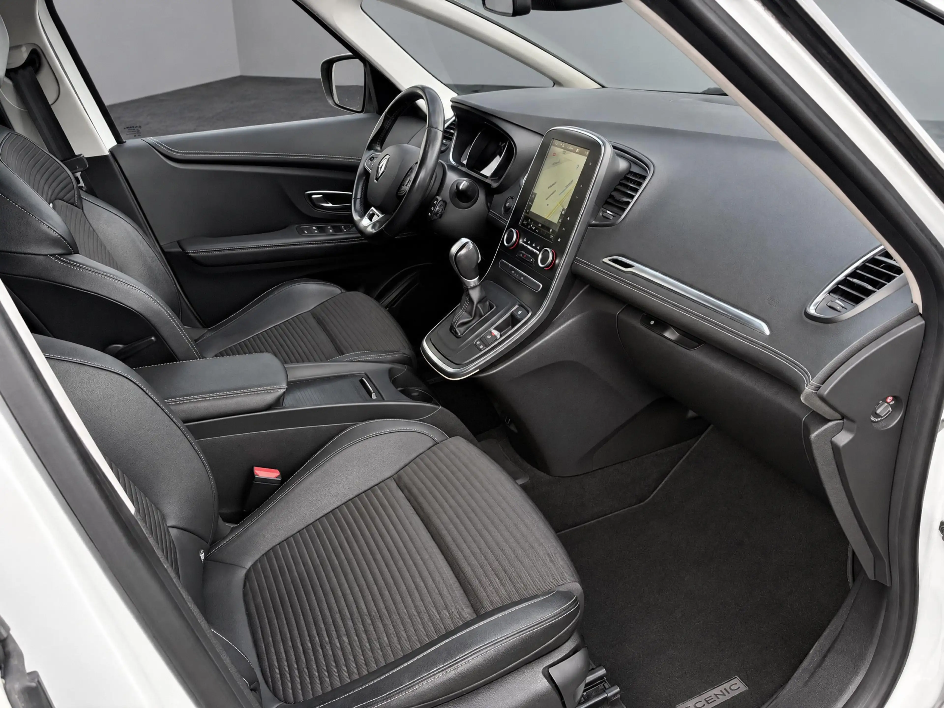 Renault Scenic 1.3 TCe Intens Automaat l Camera l Complete Onderh — photo 15